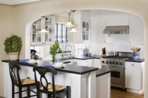 White-Kitchen-Cabinets-With-Soapstone-Countertops